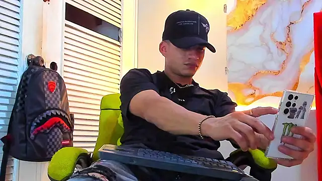 daniscot online show from 11-29-25, 08:12