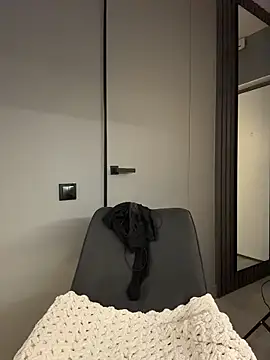 Snapshot of xdjin chatting on 10-26-25, 01:17 xdjin online show from 10-26-25, 01:17