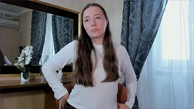 IvyBronsky online show from 10-04-25, 05:49