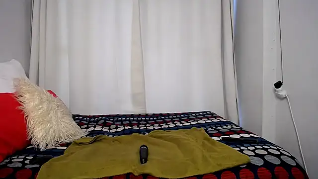 MonicaSmith12 online show from 10-28-25, 03:54