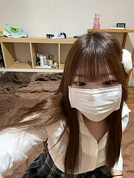 Snapshot of nodoka1111 chatting on 10-29-25, 03:09 nodoka1111 online show from 10-29-25, 03:09