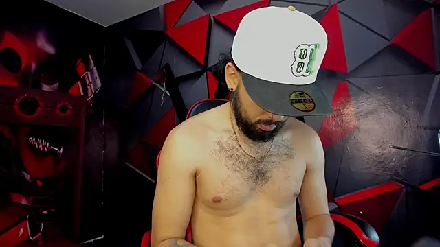 sebas-Cortez online show from 10-03-25, 07:44