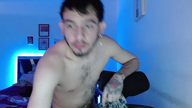 Snapshot of Sebasxxl12 chatting on 02-27-26, 12:05 Sebasxxl12 online show from 02-27-26, 12:05