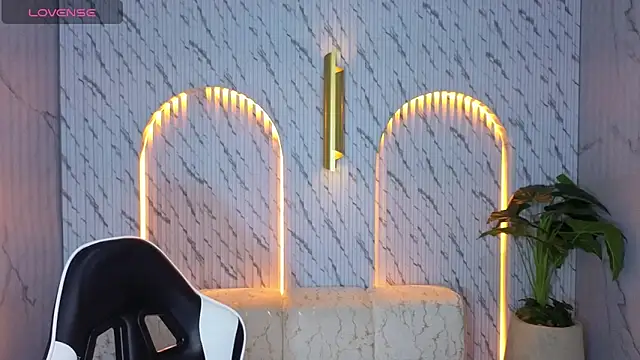 Snapshot of Terry_tx chatting on 11-19-25, 12:38 Terry tx online show from 11-19-25, 12:38