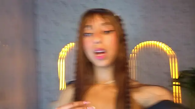 Snapshot of Terry_tx chatting on 11-21-25, 01:15 Terry tx online show from 11-21-25, 01:15