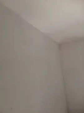 Snapshot of misteriosabb000 chatting on 10-31-25, 01:23 misteriosabb000 online show from 10-31-25, 01:23