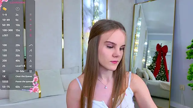 Lili Lohan online show from 11-25-25, 05:02