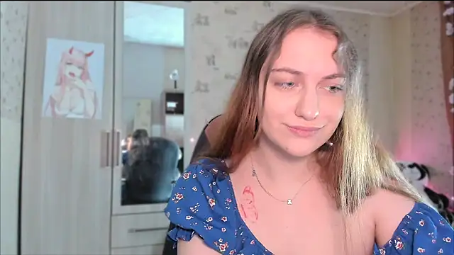 cyberprincessss online show from 10-04-25, 05:33