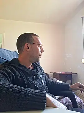 iveleche0987 online show from 10-02-25, 12:45