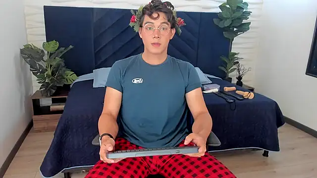 DyllanCooper online show from 11-28-25, 12:41