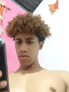 Snapshot of The_boy_good chatting on 02-08-26, 12:03 The boy good online show from 02-08-26, 12:03