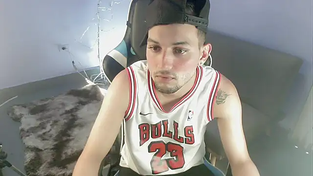 Bulls 23  online show from 10-05-25, 06:50