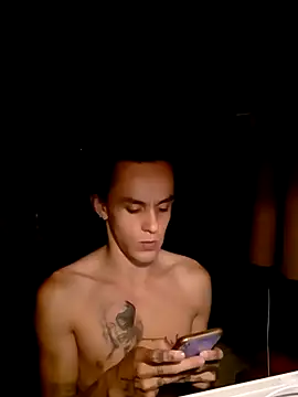 monroedelrey online show from 02-15-26, 07:05