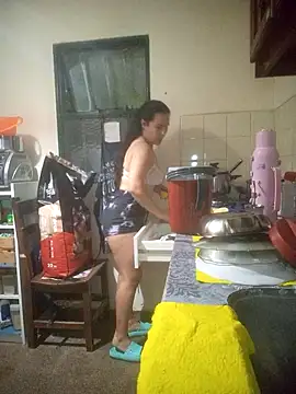 Snapshot of Arisbet333 chatting on 10-11-25, 11:25 Arisbet333 online show from 10-11-25, 11:25