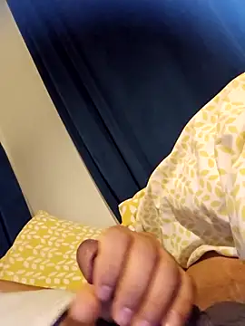 Snapshot of Hotboy-534 chatting on 11-03-25, 05:42 Hotboy-534 online show from 11-03-25, 05:42