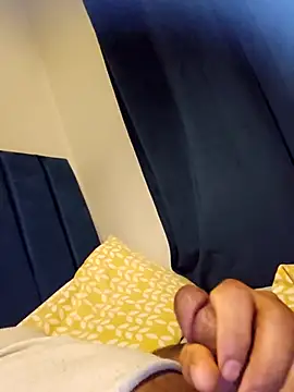 Snapshot of Hotboy-534 chatting on 11-07-25, 11:38 Hotboy-534 online show from 11-07-25, 11:38