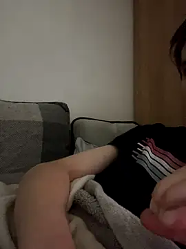 Snapshot of UnitedMap1 chatting on 11-06-25, 07:59 UnitedMap1 online show from 11-06-25, 07:59