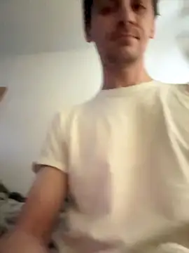 Snapshot of UnitedMap1 chatting on 11-30-25, 08:02 UnitedMap1 online show from 11-30-25, 08:02