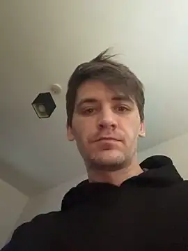 Snapshot of UnitedMap1 chatting on 12-13-25, 07:53 UnitedMap1 online show from 12-13-25, 07:53