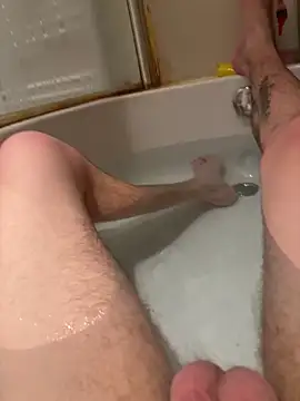 Snapshot of UnitedMap1 chatting on 12-19-25, 12:50 UnitedMap1 online show from 12-19-25, 12:50