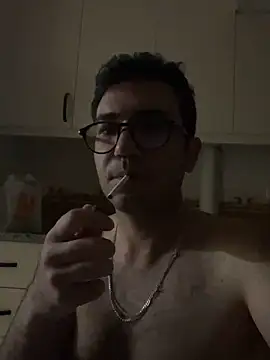 xochipilliii online show from 10-02-25, 05:53