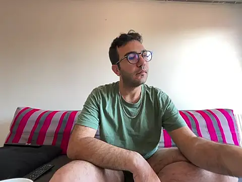 xochipilliii online show from 10-05-25, 08:23