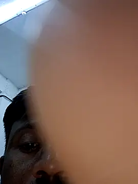 SlipperyRebound0 online show from 01-15-26, 04:44