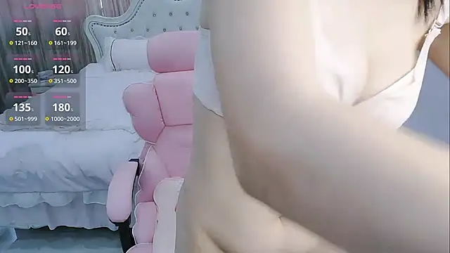 Snapshot of xiaokaixin chatting on 10-11-25, 11:47 xiaokaixin online show from 10-11-25, 11:47