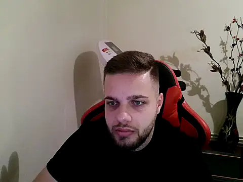 Snapshot of KingAdonisss chatting on 10-09-25, 02:04 KingAdonisss online show from 10-09-25, 02:04