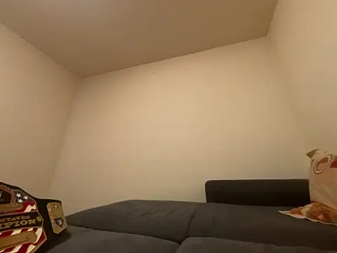 Snapshot of KingAdonisss chatting on 10-10-25, 02:16 KingAdonisss online show from 10-10-25, 02:16