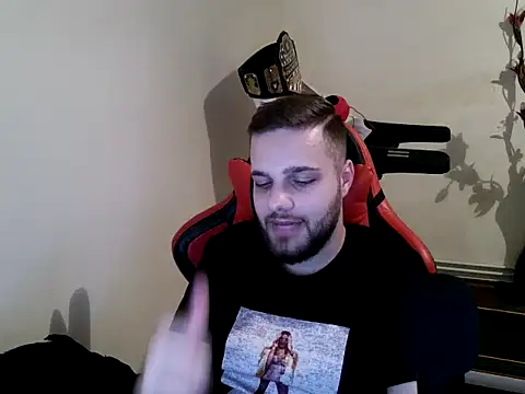 Snapshot of KingAdonisss chatting on 10-14-25, 10:43 KingAdonisss online show from 10-14-25, 10:43