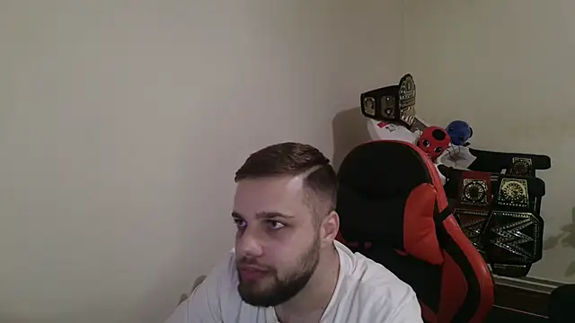 Snapshot of KingAdonisss chatting on 10-27-25, 07:07 KingAdonisss online show from 10-27-25, 07:07