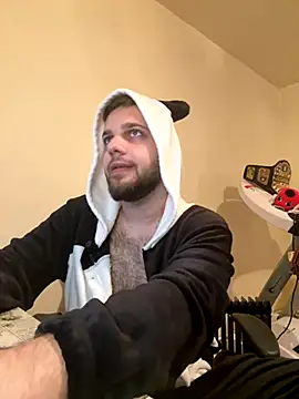 Snapshot of KingAdonisss chatting on 10-31-25, 02:07 KingAdonisss online show from 10-31-25, 02:07