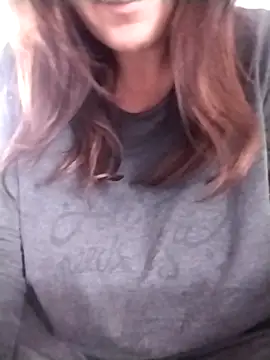 Snapshot of sexyguenda chatting on 10-05-25, 08:34 sexyguenda online show from 10-05-25, 08:34