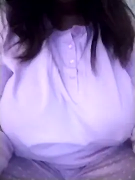 Snapshot of sexyguenda chatting on 10-14-25, 07:58 sexyguenda online show from 10-14-25, 07:58