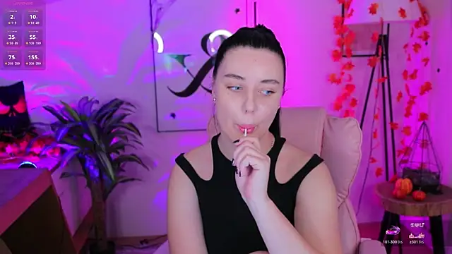 Snapshot of Black___Barbie chatting on 11-03-25, 10:53 Black Barbie online show from 11-03-25, 10:53