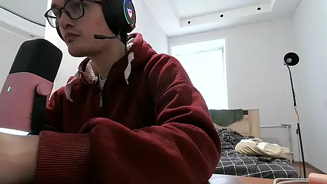 femboi8852 online show from 10-06-25, 10:12