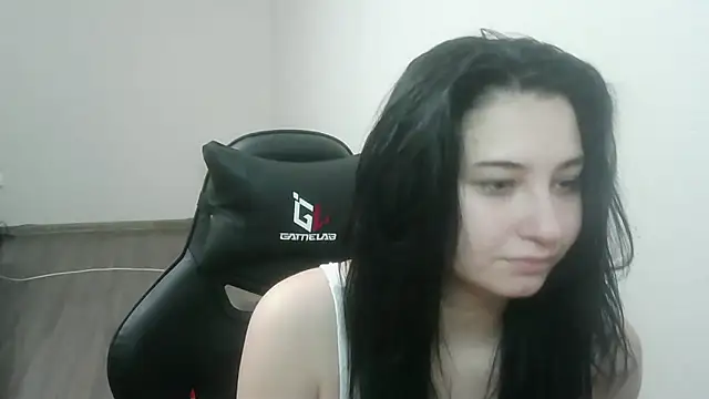 meow woem online show from 10-08-25, 05:43