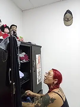 rojita-rojita online show from 10-31-25, 12:00