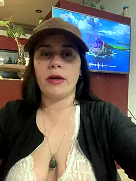 Amarteverdaderamente online show from 10-12-25, 02:54