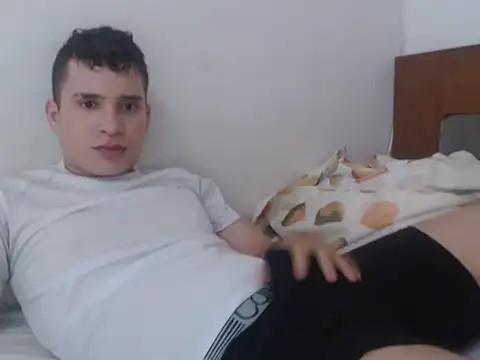 Alexhot2026 online show from 10-06-25, 02:58