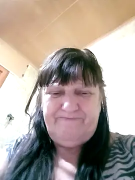 Apeesynka55211 online show from 11-01-25, 07:38