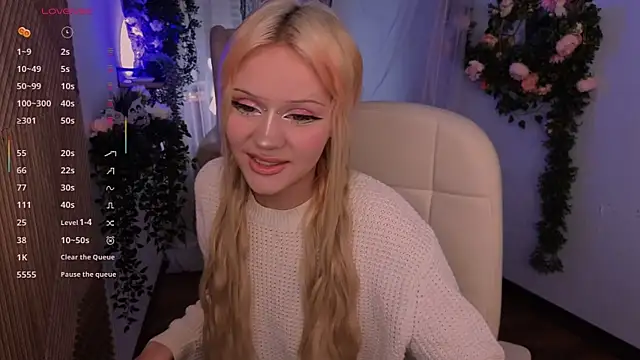 Snapshot of kitten_murray_ chatting on 11-05-25, 01:11 kitten murray online show from 11-05-25, 01:11