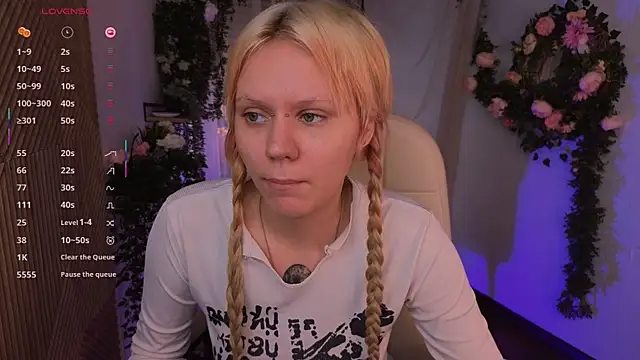 Snapshot of kitten_murray_ chatting on 11-09-25, 05:28 kitten murray online show from 11-09-25, 05:28