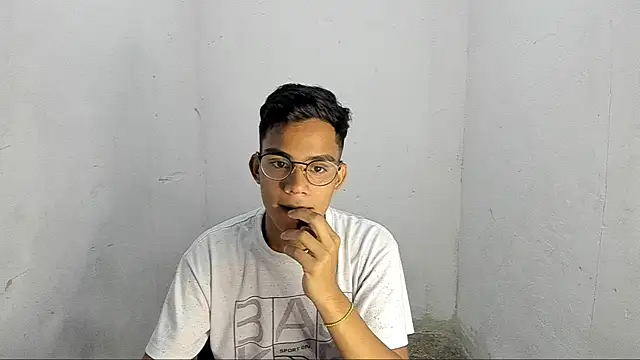 Deivi colins 23 online show from 10-08-25, 01:25