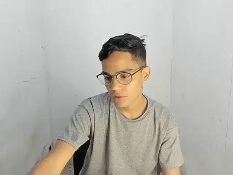 Deivi colins 23 online show from 10-20-25, 12:22