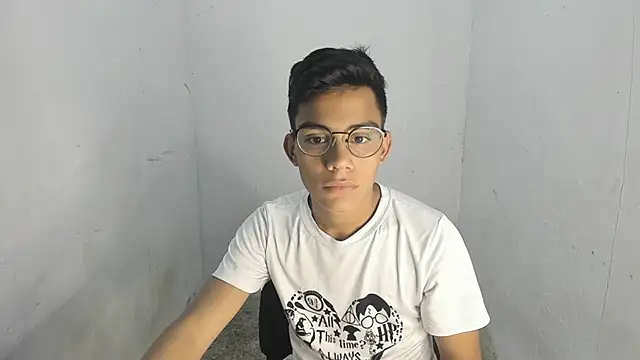 Deivi colins 23 online show from 10-25-25, 11:54