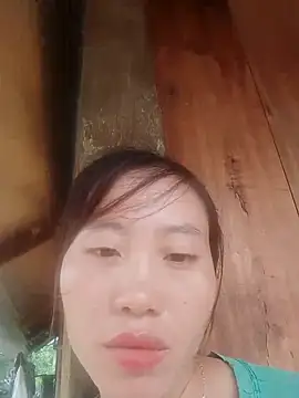 pham-xinh01 online show from 09-30-25, 04:17