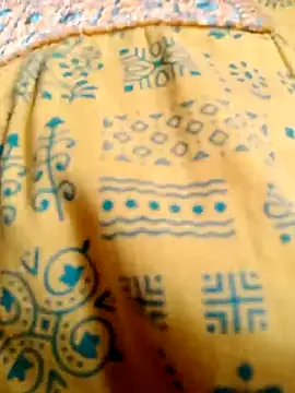 Snapshot of harinisree chatting on 11-03-25, 04:03 harinisree online show from 11-03-25, 04:03