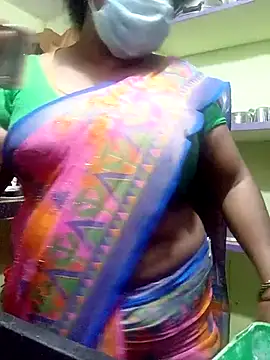 Snapshot of harinisree chatting on 11-08-25, 03:39 harinisree online show from 11-08-25, 03:39